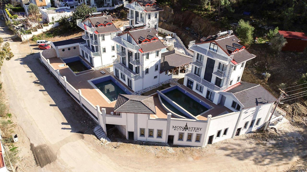 Monastery Suites Hotel (Adults Only) Ölüdeniz Eksteriør billede
